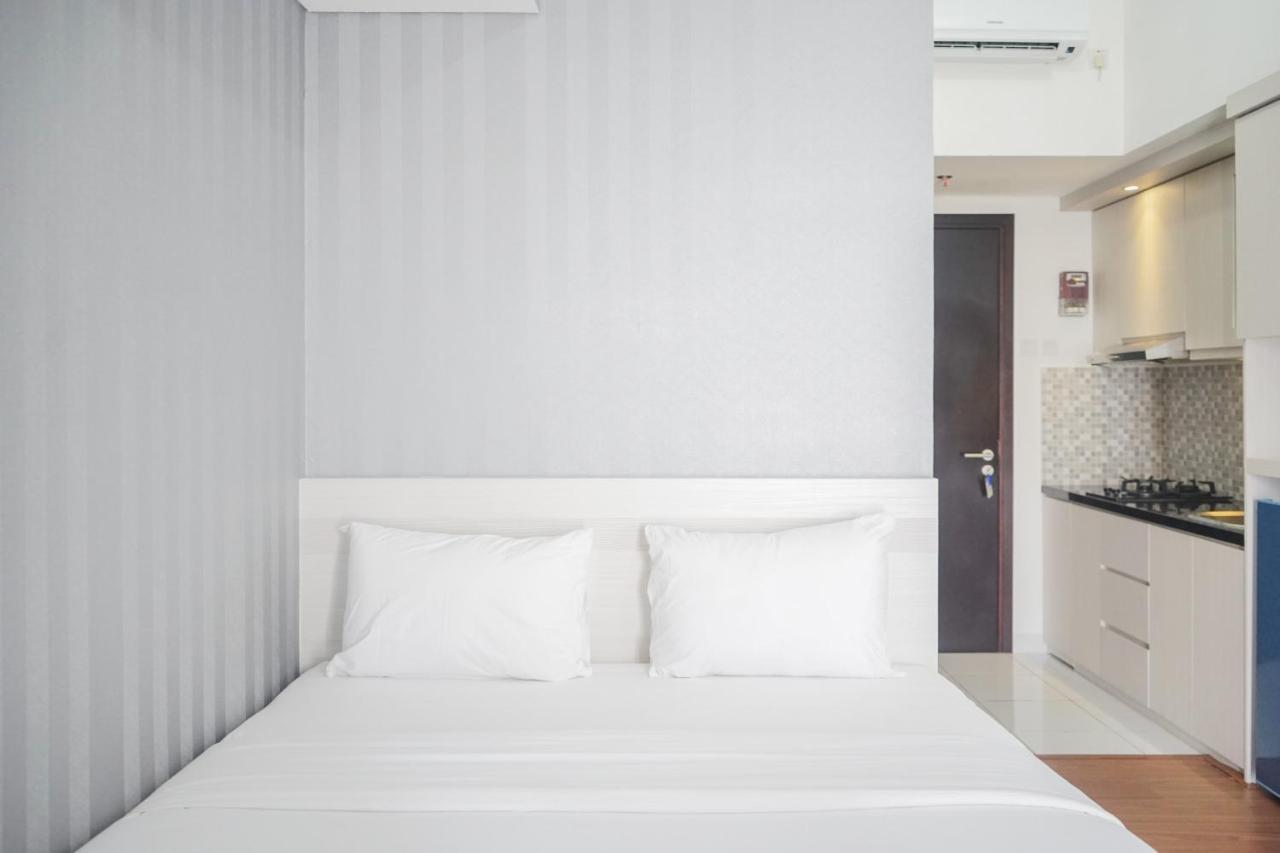 Cozy And Best View Studio Casa De Parco Apartment By Travelio Tangerang Exterior photo